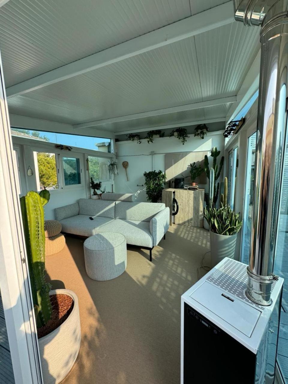 Rooftop-Marinacentro-Unique-Beach-Fun-Smart-Loveapt-Train-Park Rimini Extérieur photo