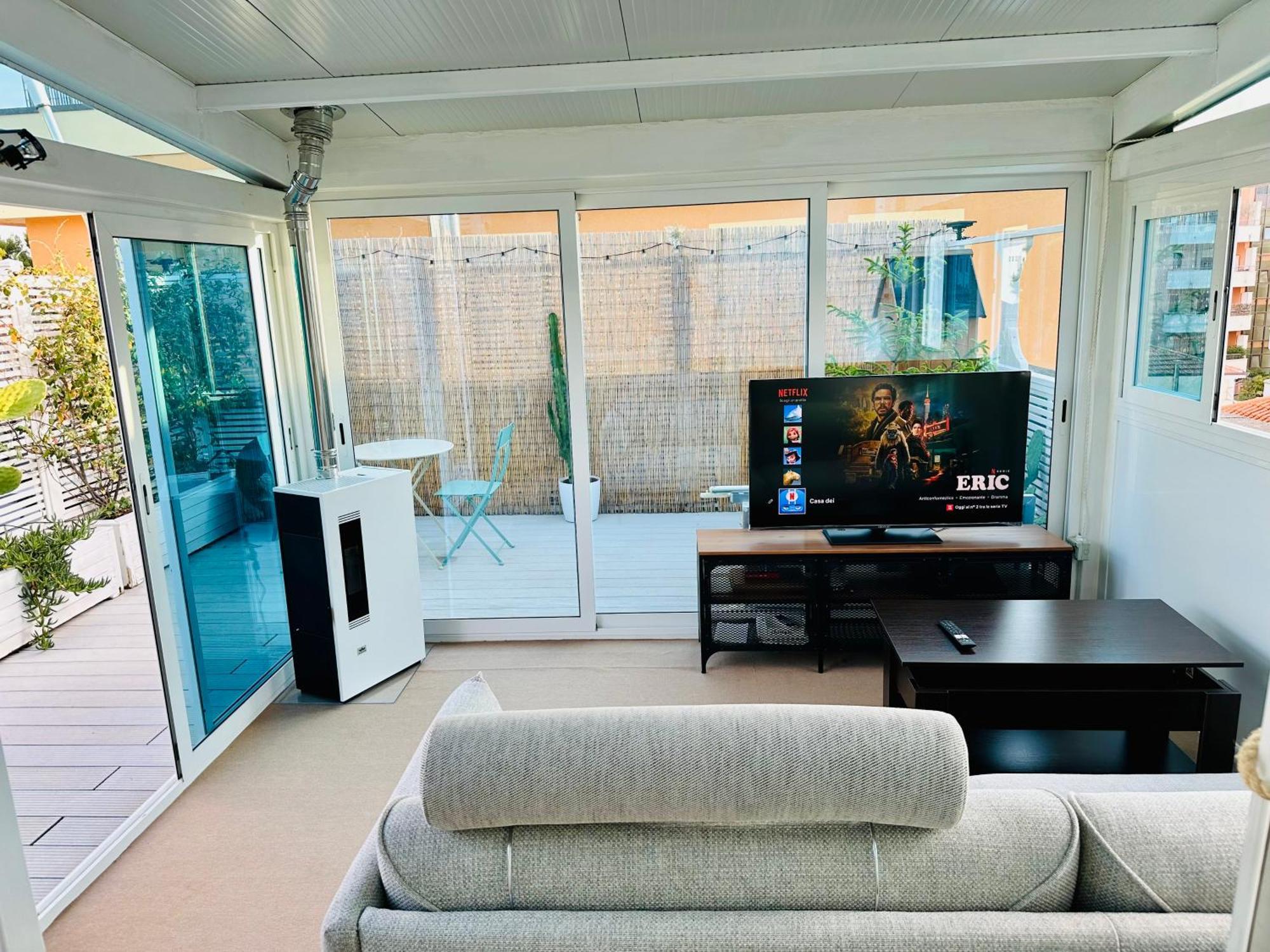 Rooftop-Marinacentro-Unique-Beach-Fun-Smart-Loveapt-Train-Park Rimini Extérieur photo